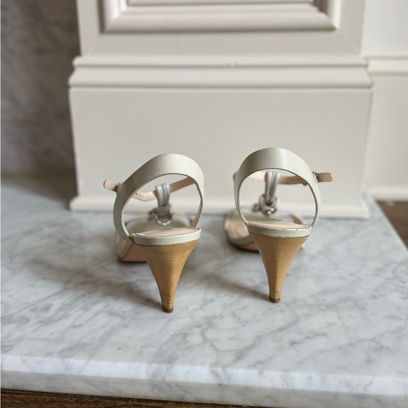 Coach Genesis Open Toe T-Strap Sandals 10 Cream Women's Sandals - Picture 5 of 5